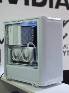 PC GAMER AMD RYZEN 7 9800X3D + 32 GB DDRE5 + RTX 4070TI SUPER 16GB